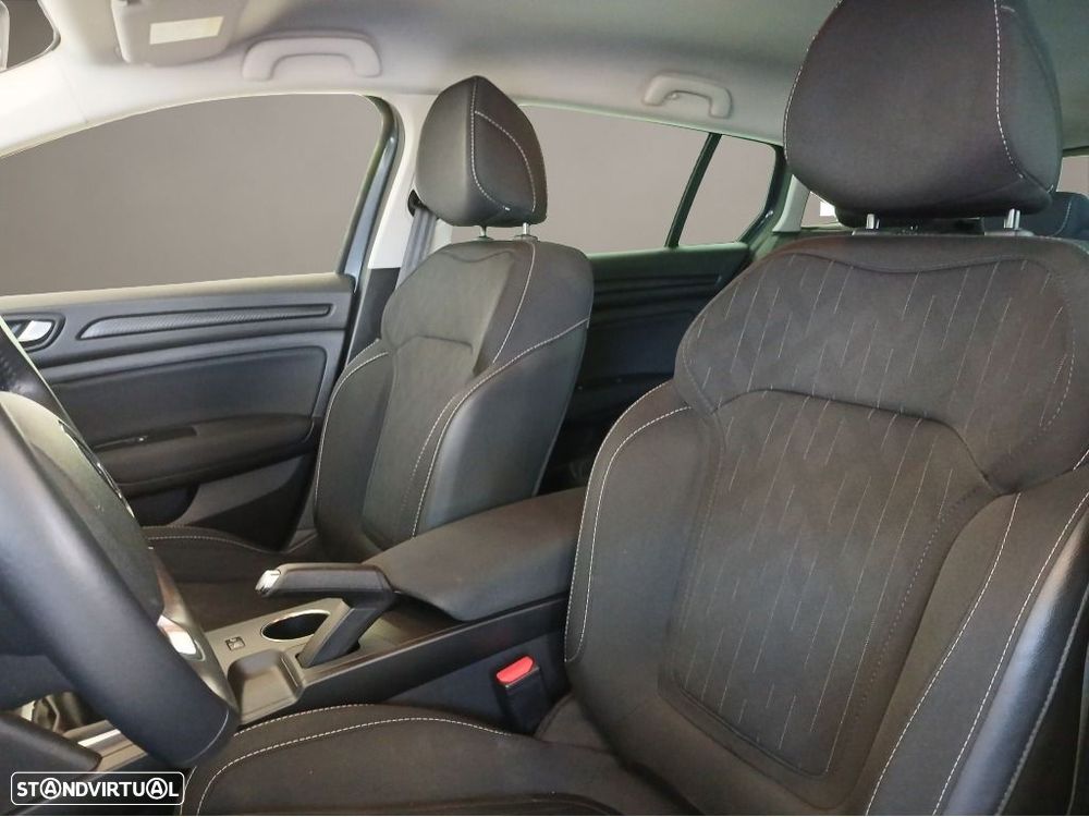 Renault Mégane Sport Tourer 1.3 TCe Limited - 8