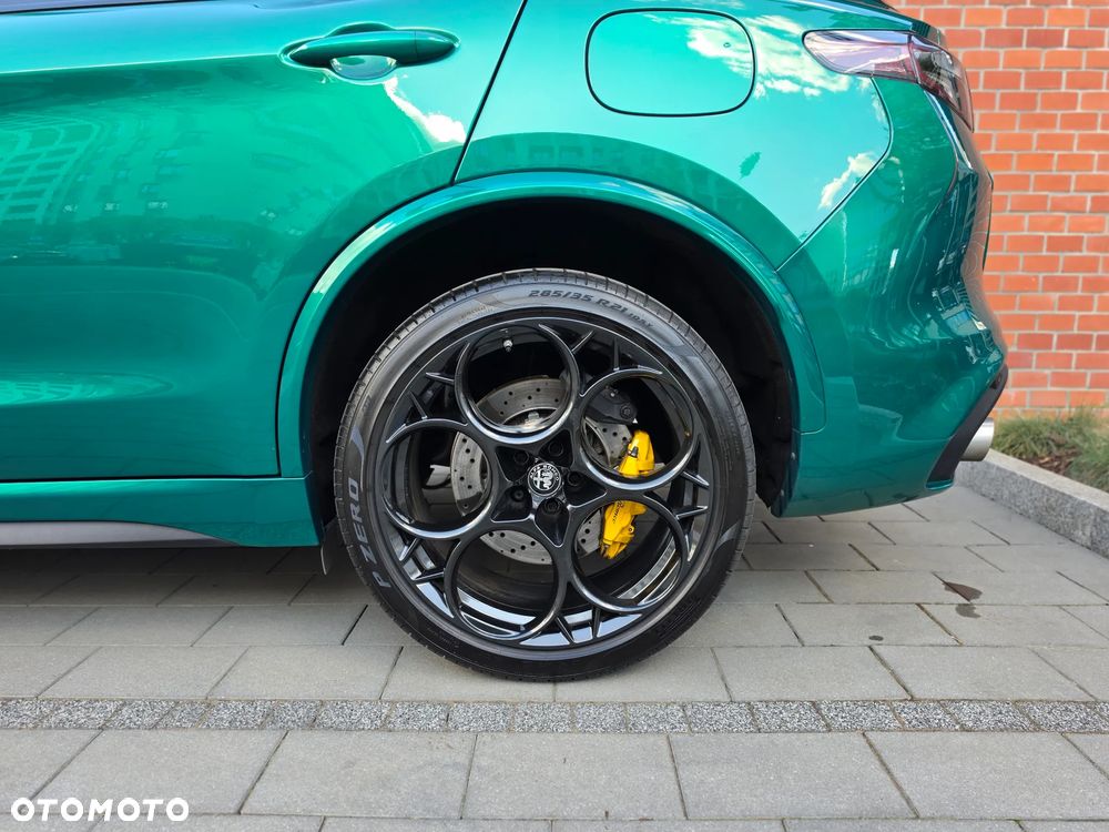 Alfa Romeo Stelvio 2.9 V6 Bi-Turbo Quadrifoglio Q4 - 35