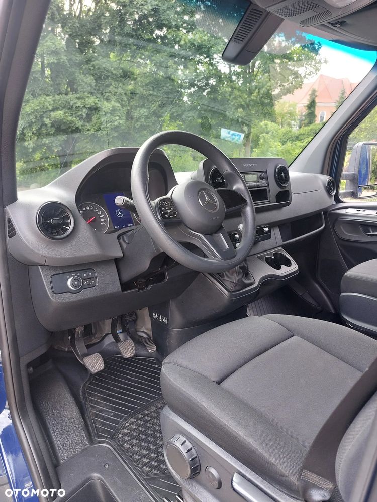 Mercedes-Benz Mercedes-Benz Sprinter 917 - 10