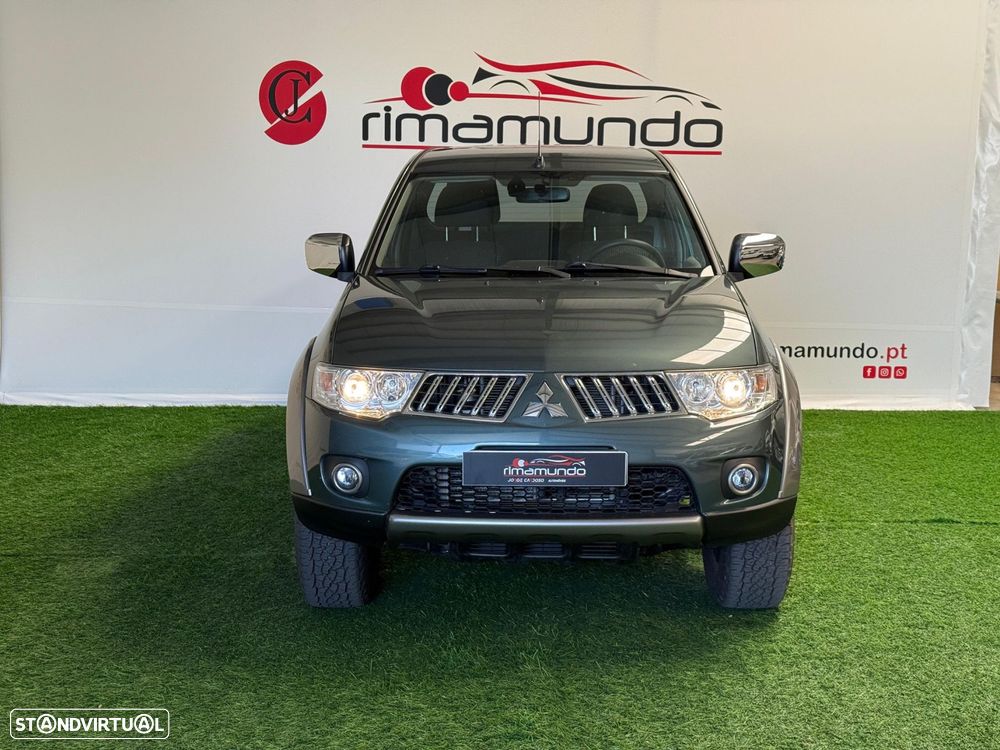 Mitsubishi L200 2.5 DI-D Club Intense 3L 4WD - 2