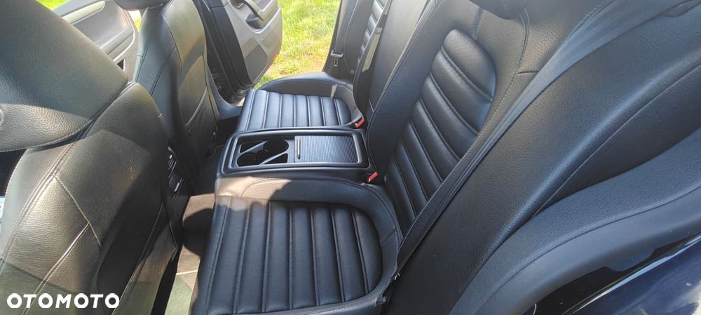 Volkswagen Passat 2.0 TSI DSG Highline - 24