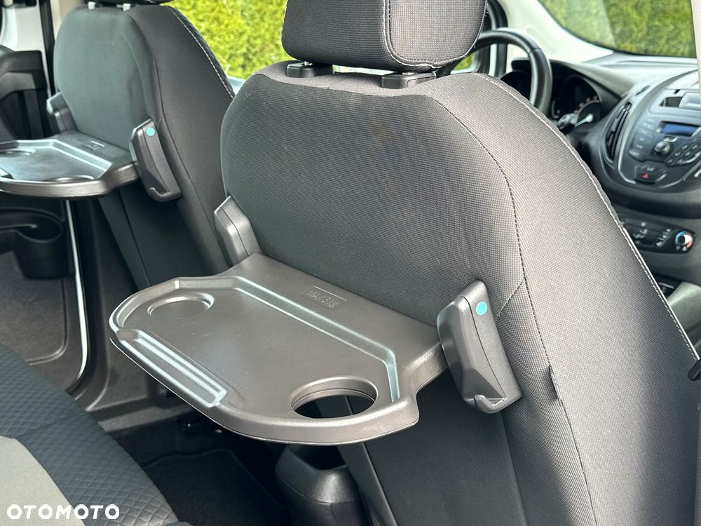 Ford Tourneo Courier 1.5 TDCi S&S Ambiente - 34