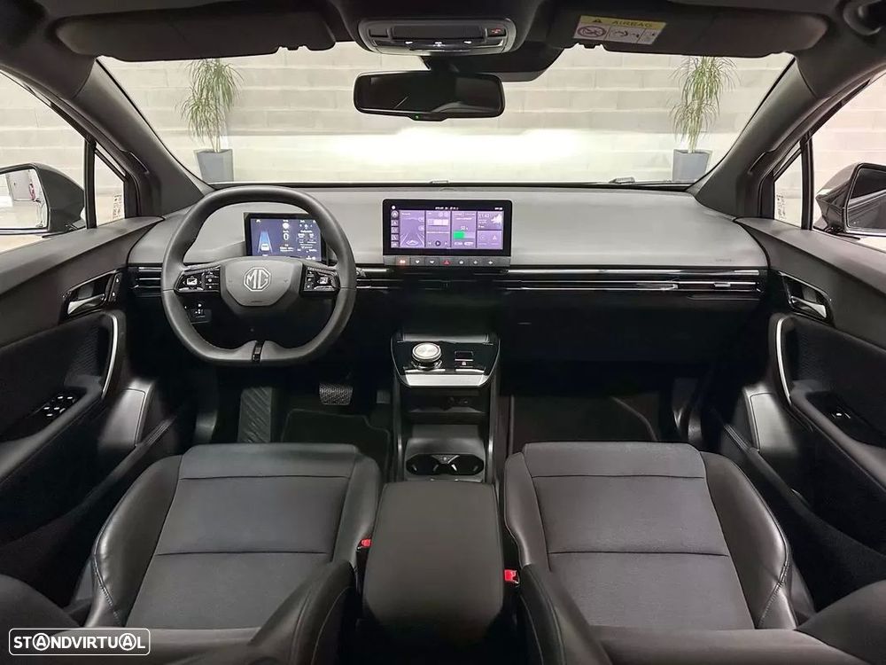 MG MG4 77 kWh Extended Range Luxury - 13