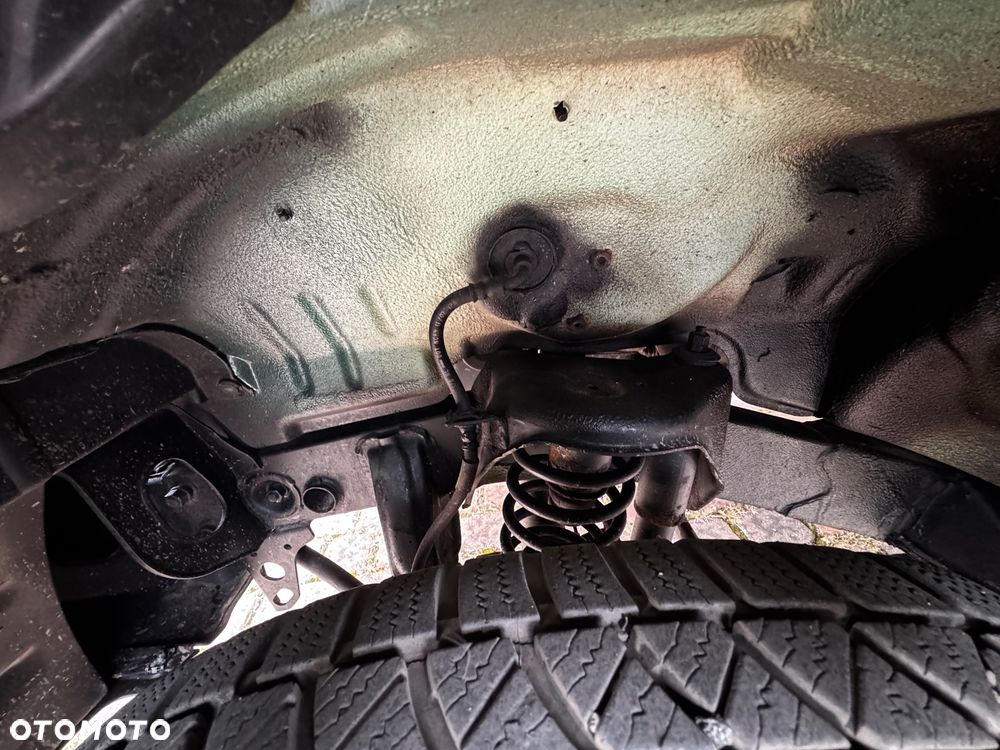 Suzuki Jimny 1.3 - 34