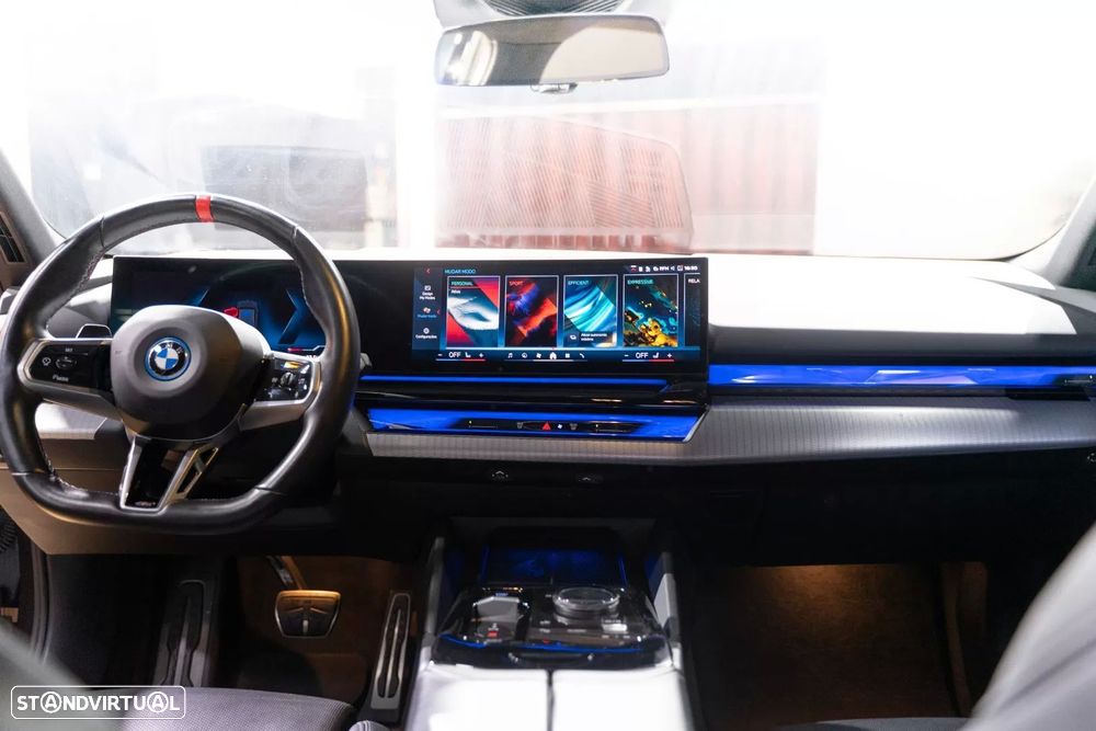 BMW i5 M60 xDrive Pack Desportivo M Pro - 21