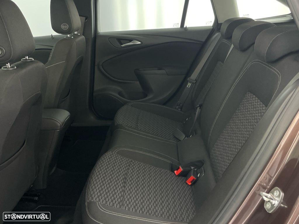 Opel Astra Sports Tourer 1.6 CDTI Dynamic S/S - 12