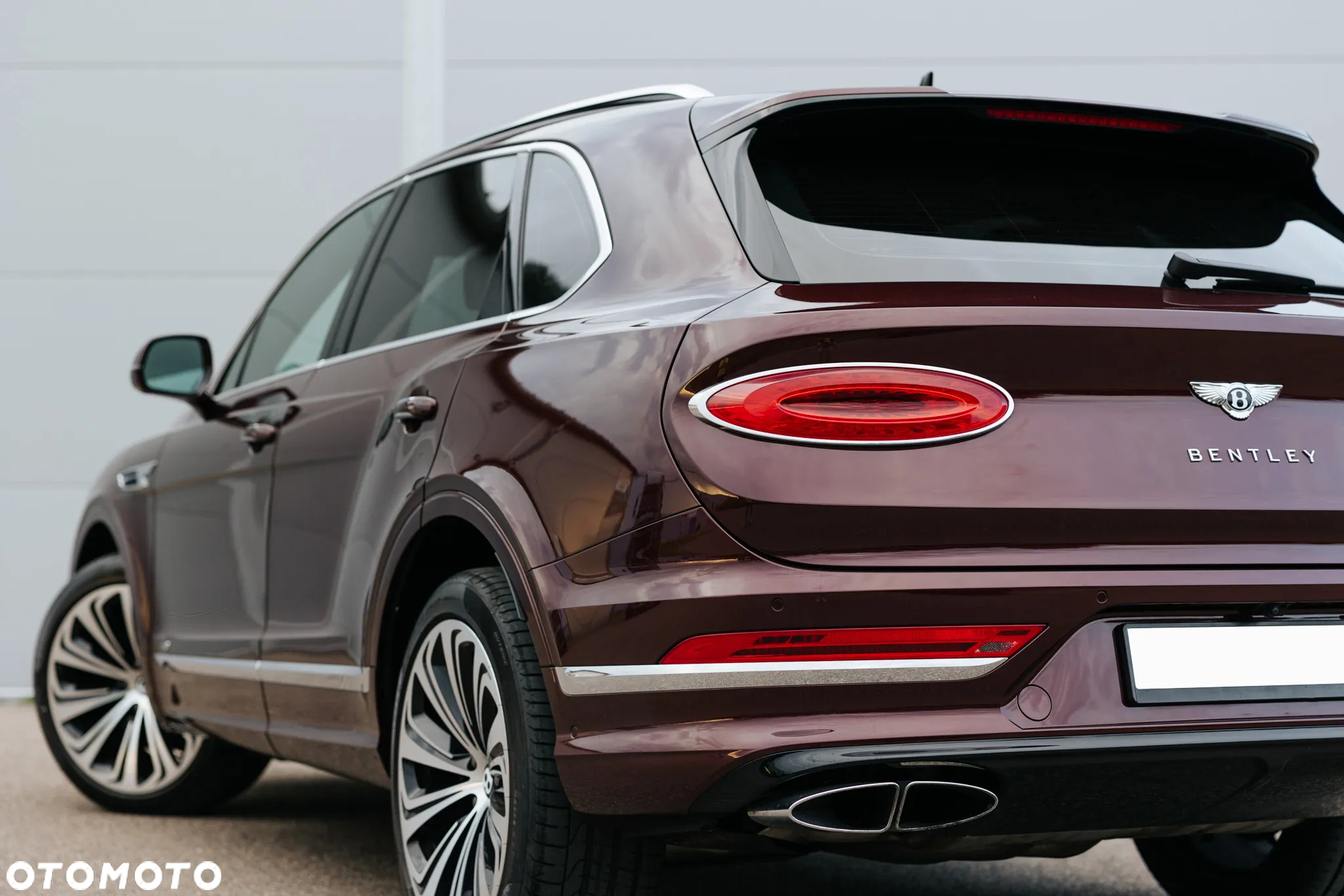 Bentley Bentayga V8 - 23