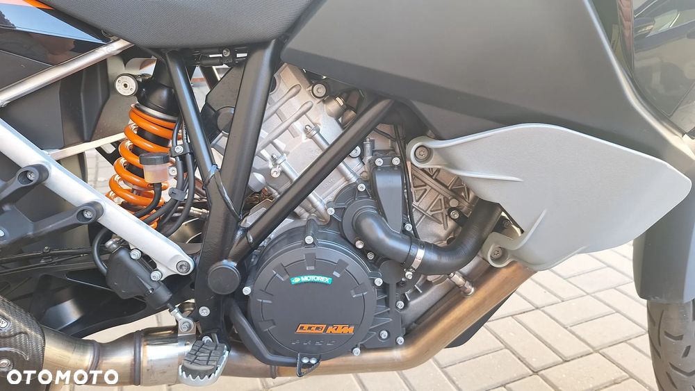 KTM Adventure - 9