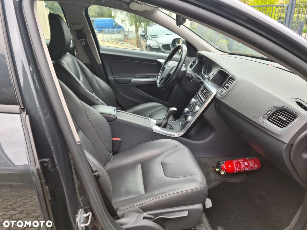 Volvo S60 - 29