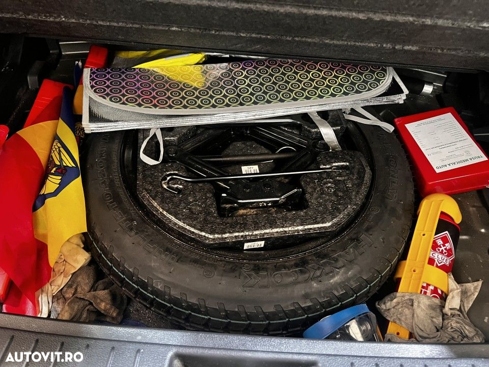 Hyundai KONA - 25