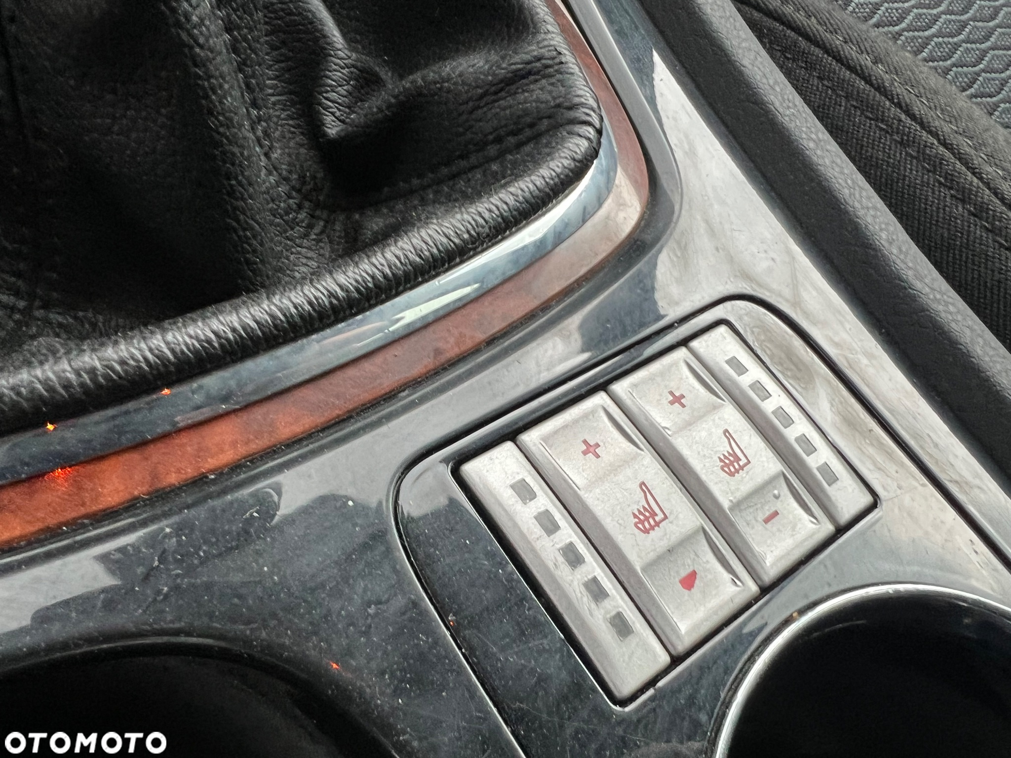 Ford Mondeo 2.5 Ghia X - 11