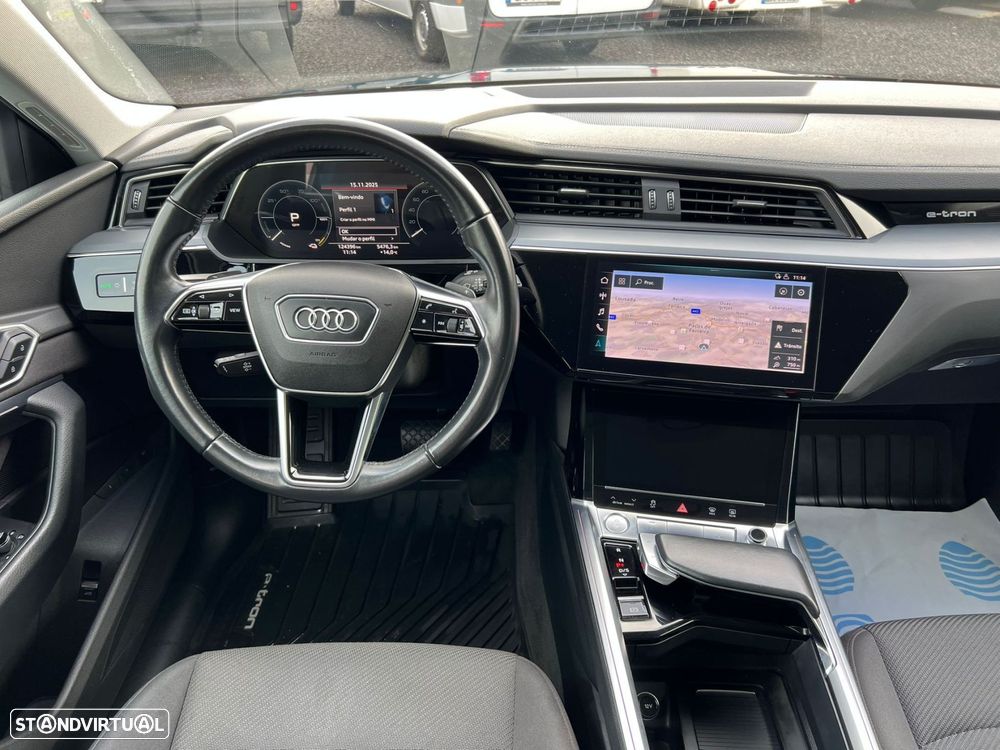 Audi e-tron 55 quattro - 9