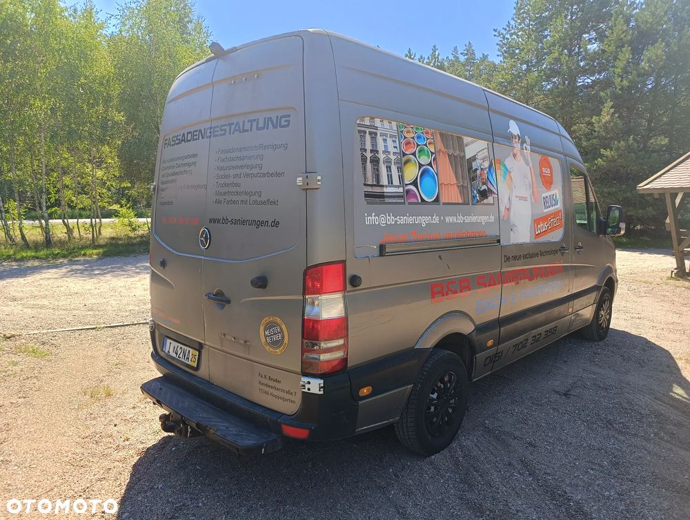 Mercedes-Benz Sprinter - 5