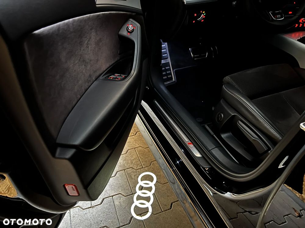 Audi A6 Avant 2.0 TDI Ultra S tronic - 36