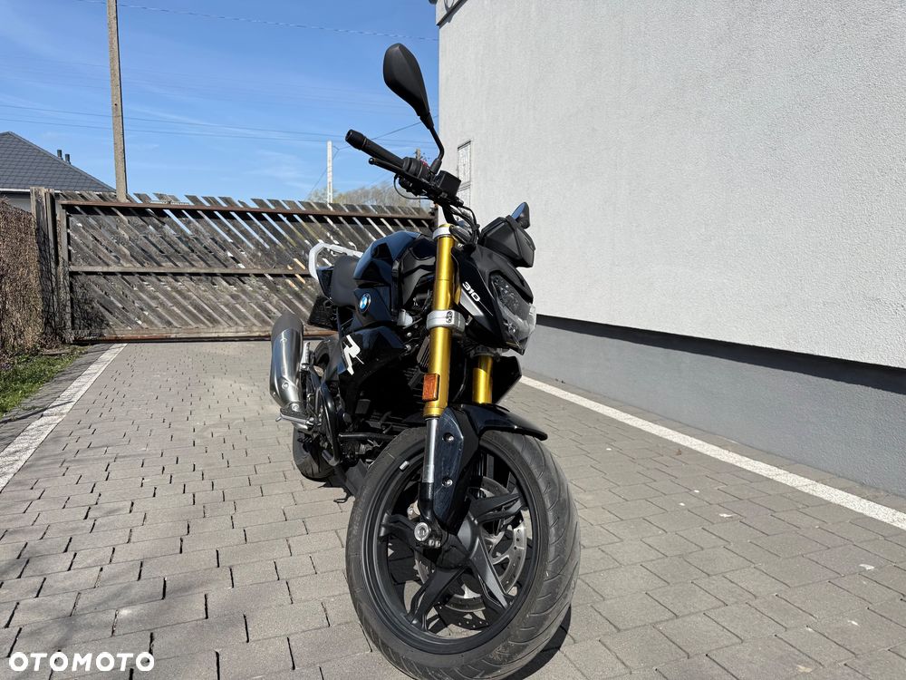 BMW G - 6