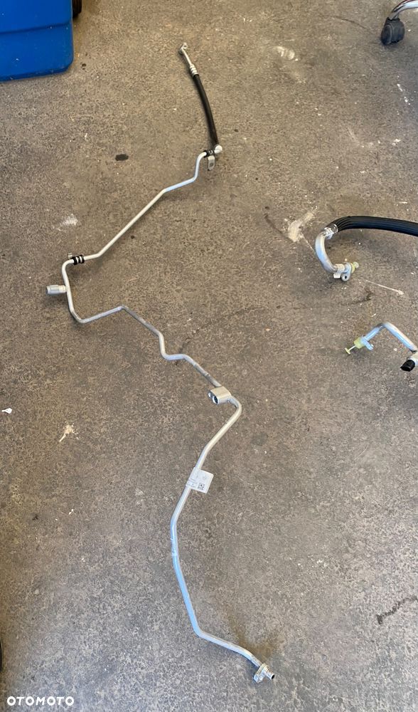 RENAULT TRAFIC 3 III Lift 4 IV OPEL VIVARO NISSAN PRIMASTAR PRZEWÓD KLIMATYZACJI Rurka wąż klimy 924404205R W-wa - 1