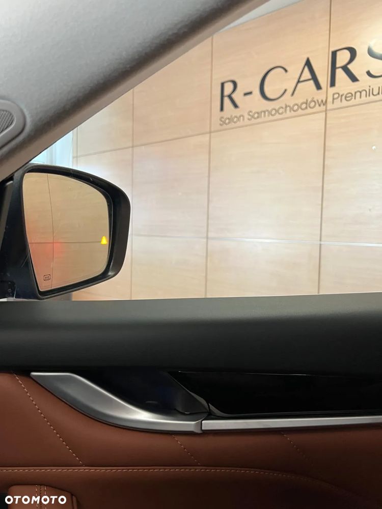 Maserati Levante ver-mhev-gt - 11