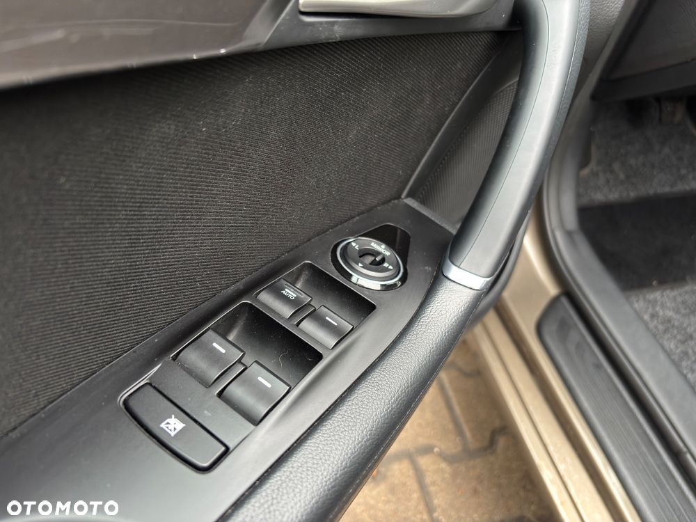 Hyundai i40 1.6 GDI Classic - 29