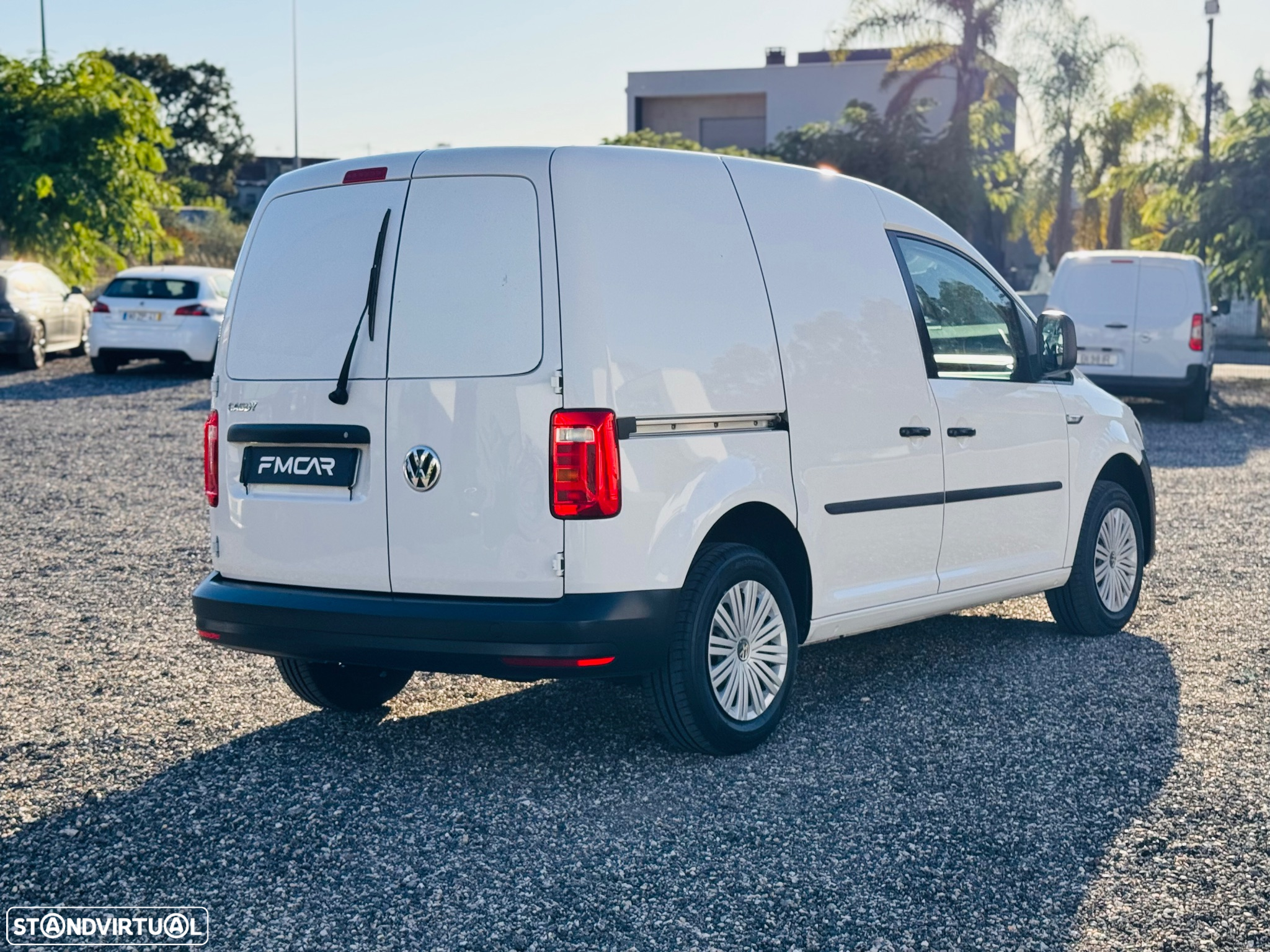 VW Caddy 2.0TDI GP - 4