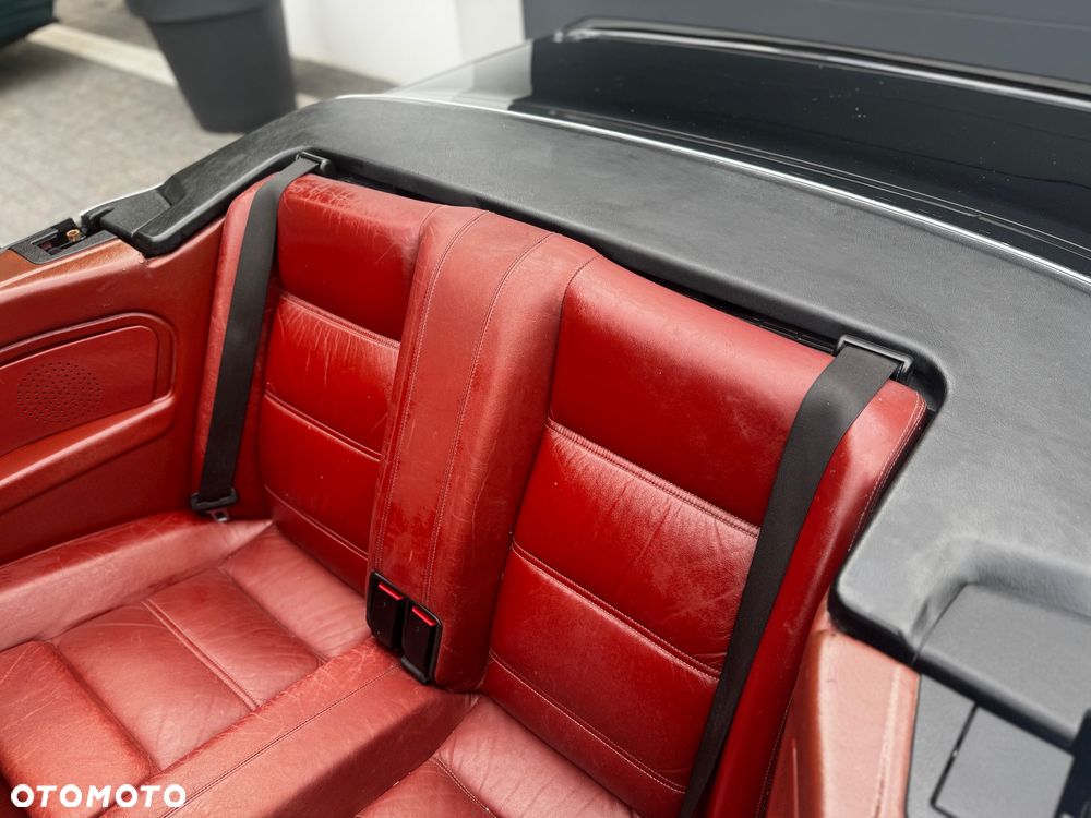 BMW Seria 3 320i - 27