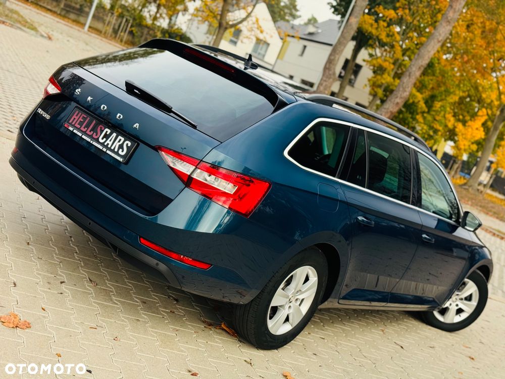 Skoda Superb 2.0 TDI Ambition DSG7 - 9