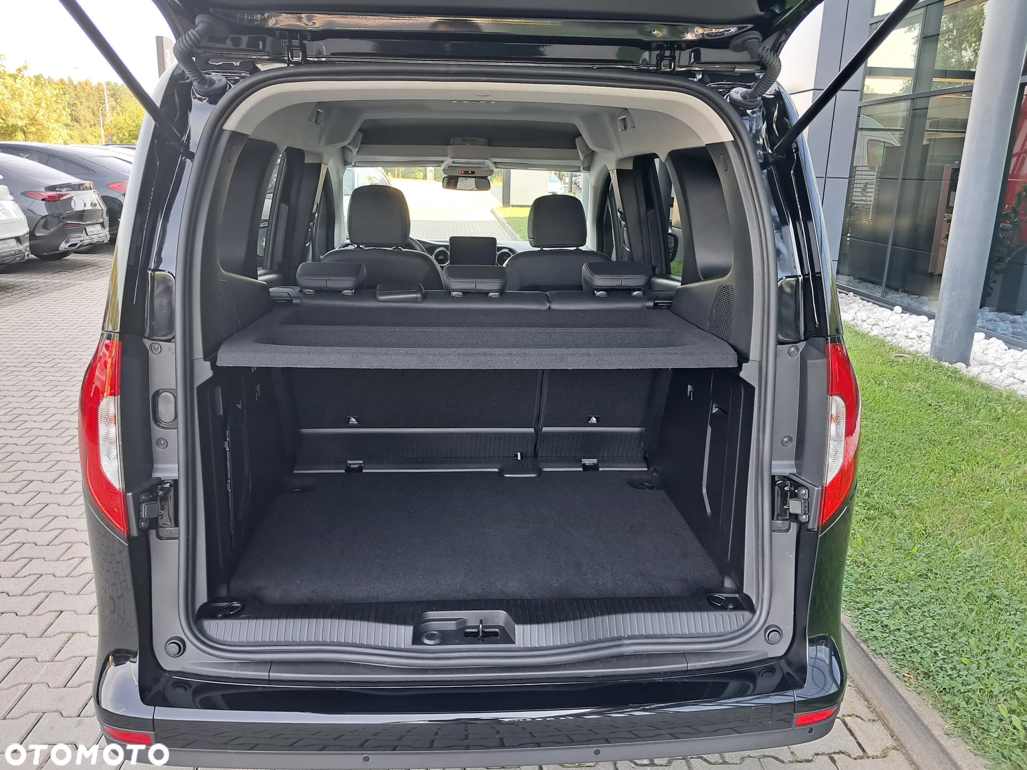 Mercedes-Benz Klasa T 180 d Style - 20
