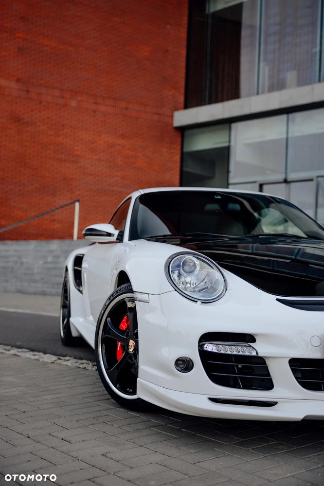 Porsche 911 Turbo Tiptronic S - 2