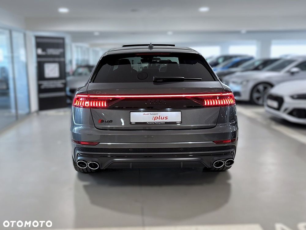 Audi SQ8 - 7