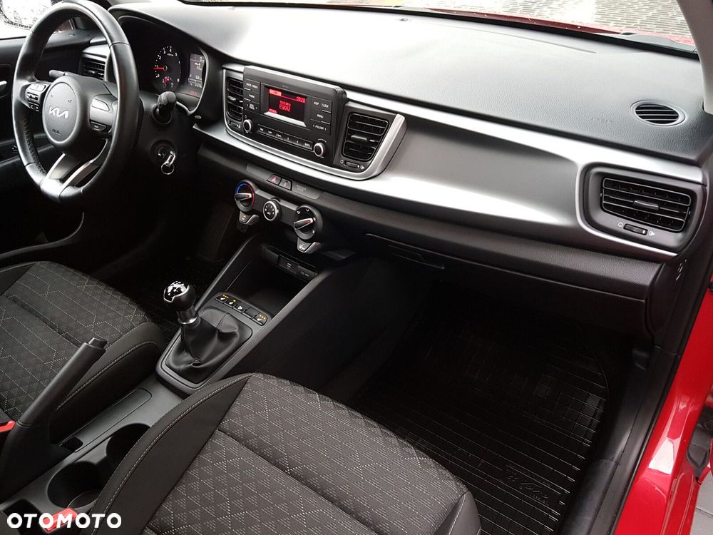 Kia Rio 1.2 M - 24