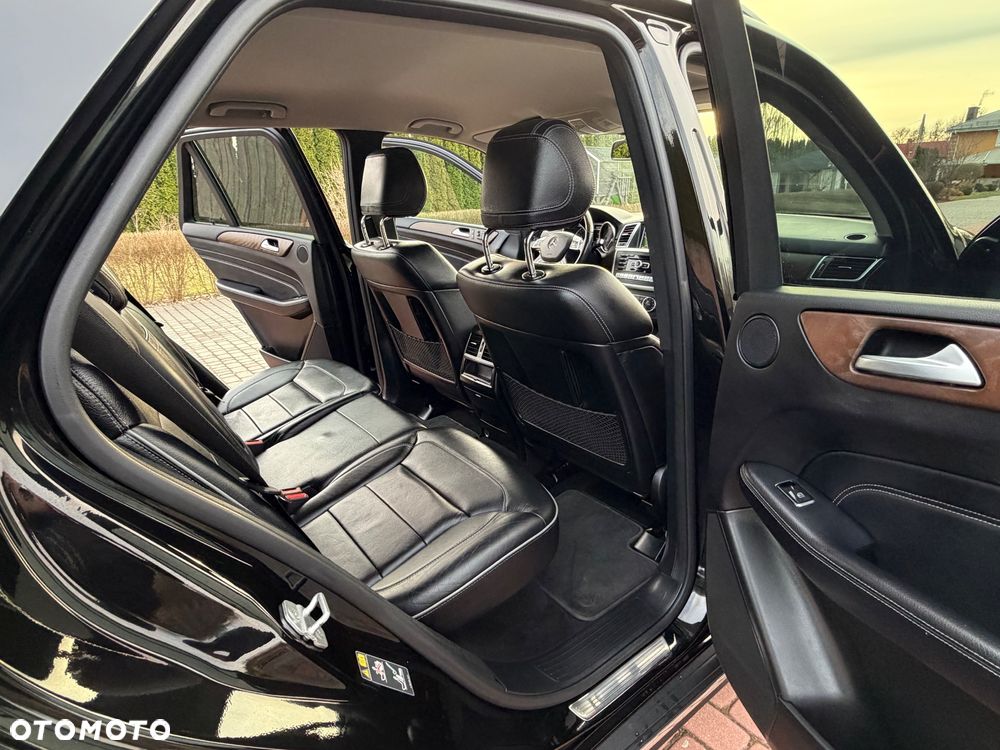 Mercedes-Benz ML 350 BlueTEC 4MATIC 7G-TRONIC Edition 1 - 19