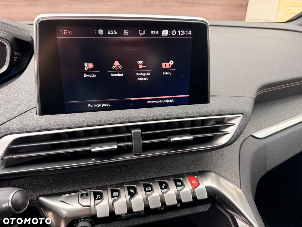 Peugeot 3008 - 22