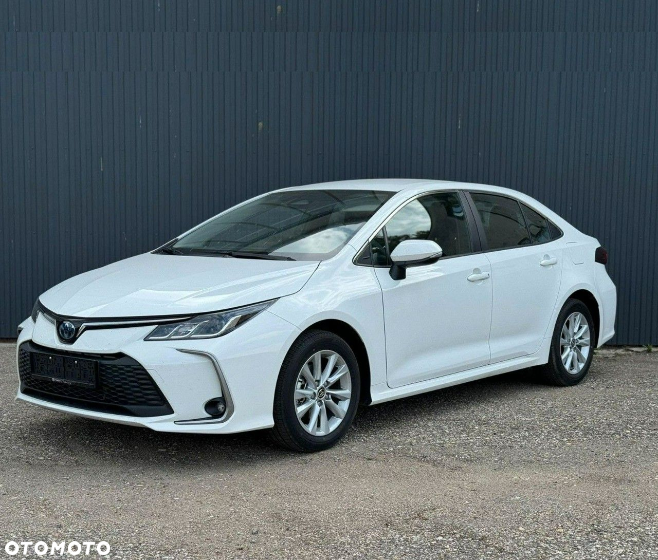 Toyota Corolla - 2