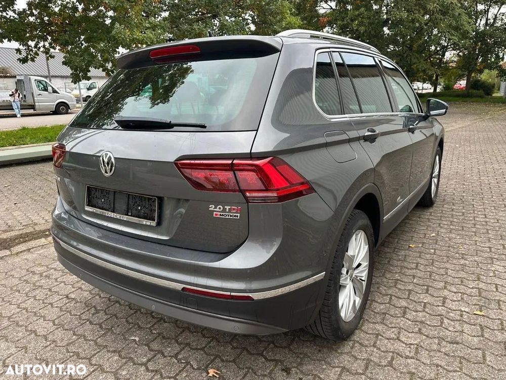 Volkswagen Tiguan 2.0 TDI 4Mot DSG Highline - 9