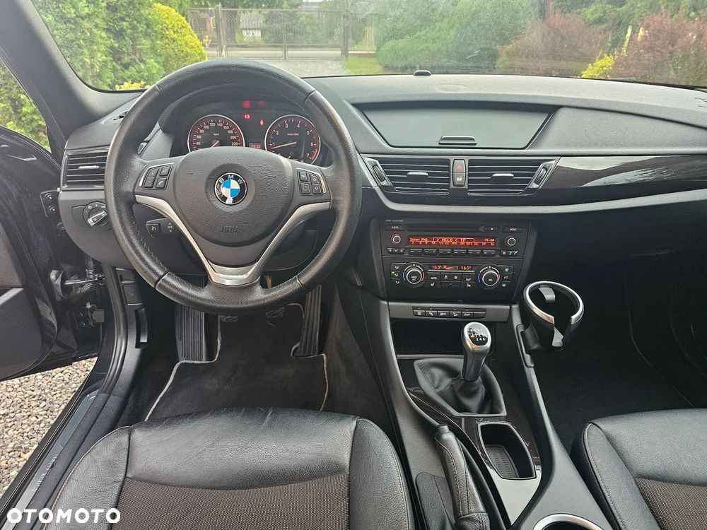 BMW X1 xDrive20i xLine - 28