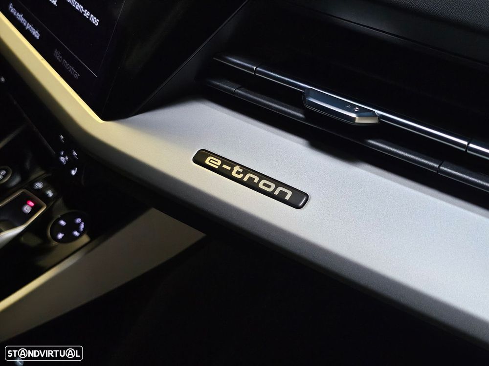 Audi Q4 Sportback e-tron 40 63 kWh SE Business - 26