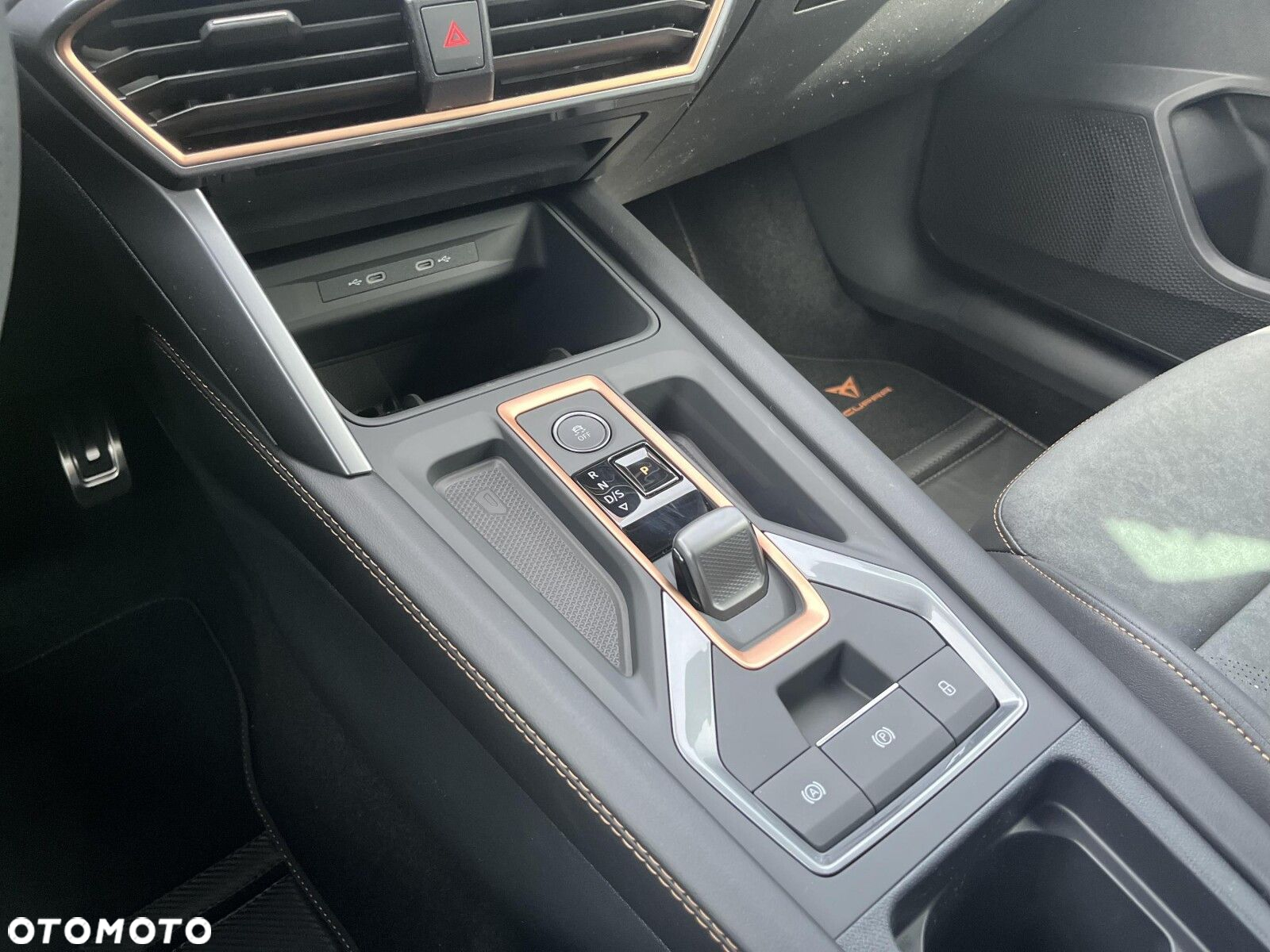 Cupra Formentor - 30