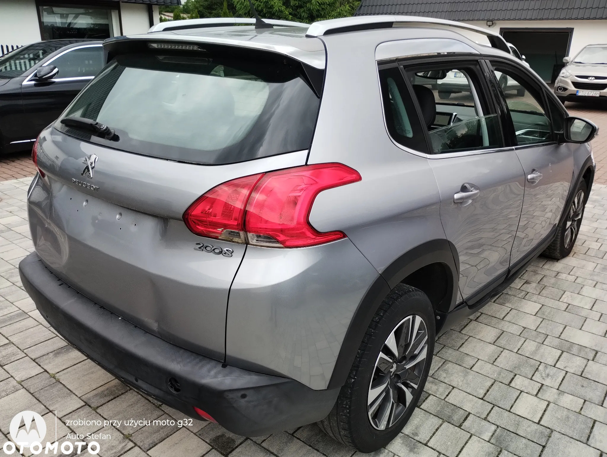 Peugeot 2008 - 12