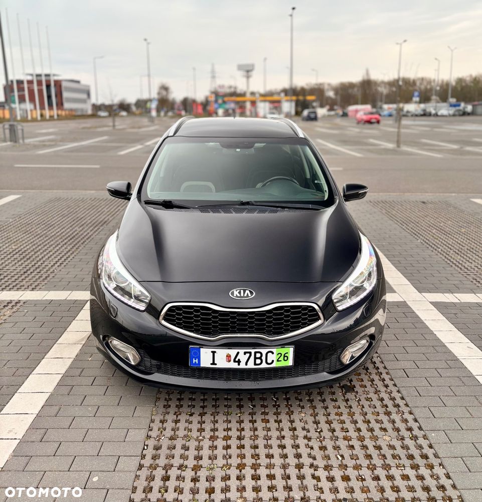 Kia Ceed - 6