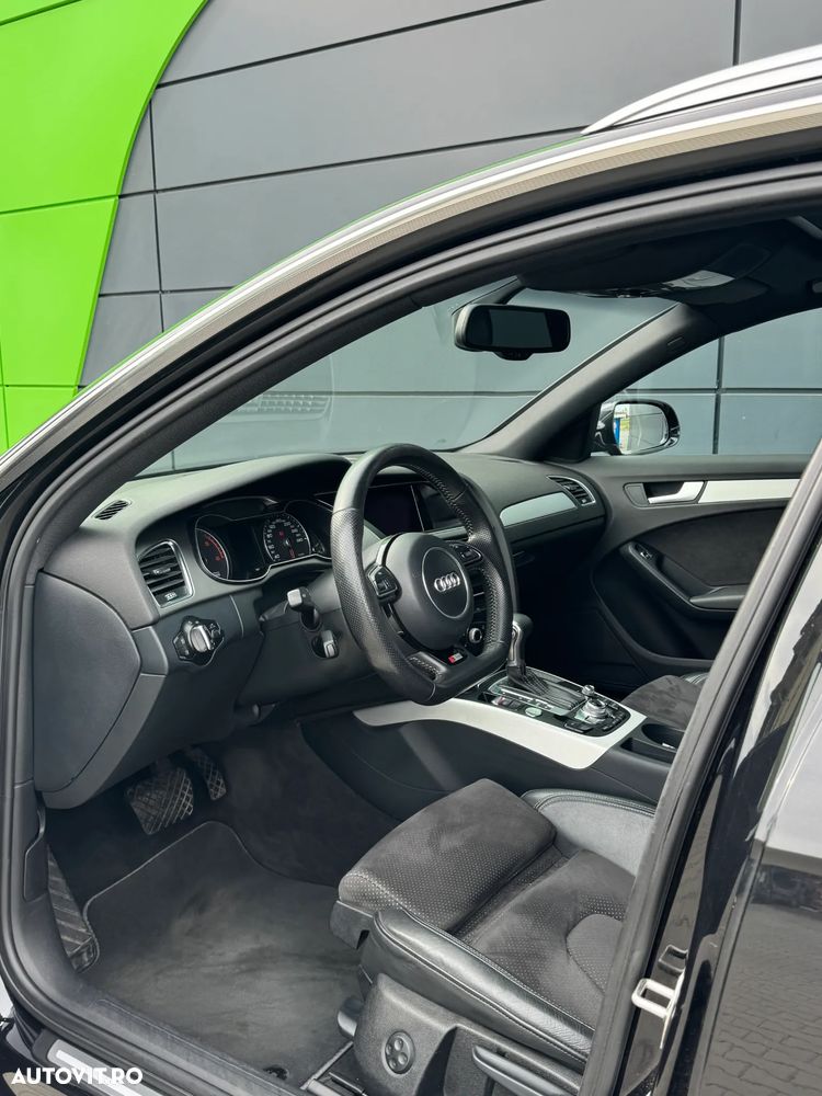 Audi A4 2.0 TDI DPF multitronic S line Sportpaket - 9