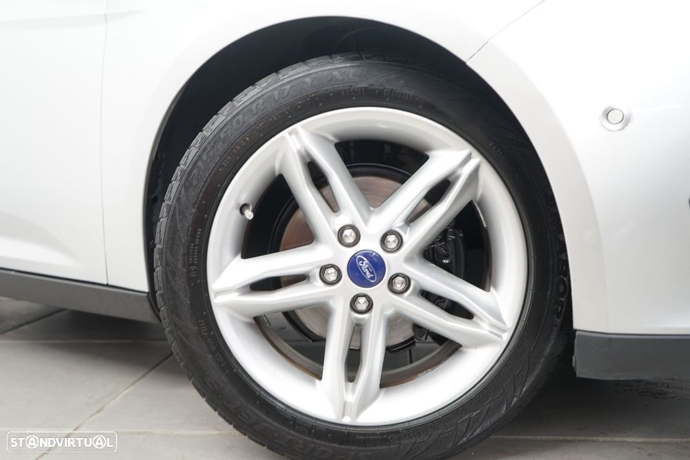 Ford Focus SW 1.0 EcoBoost Business - 10