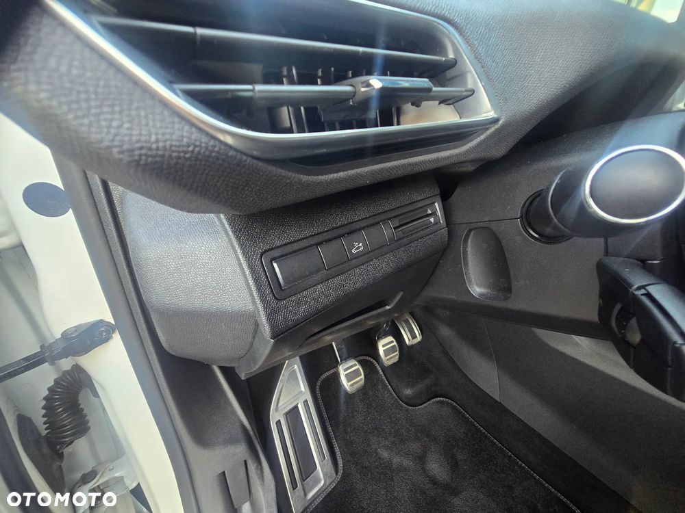 Peugeot 3008 BlueHDi 150 Stop & Start Active Business-Paket - 31