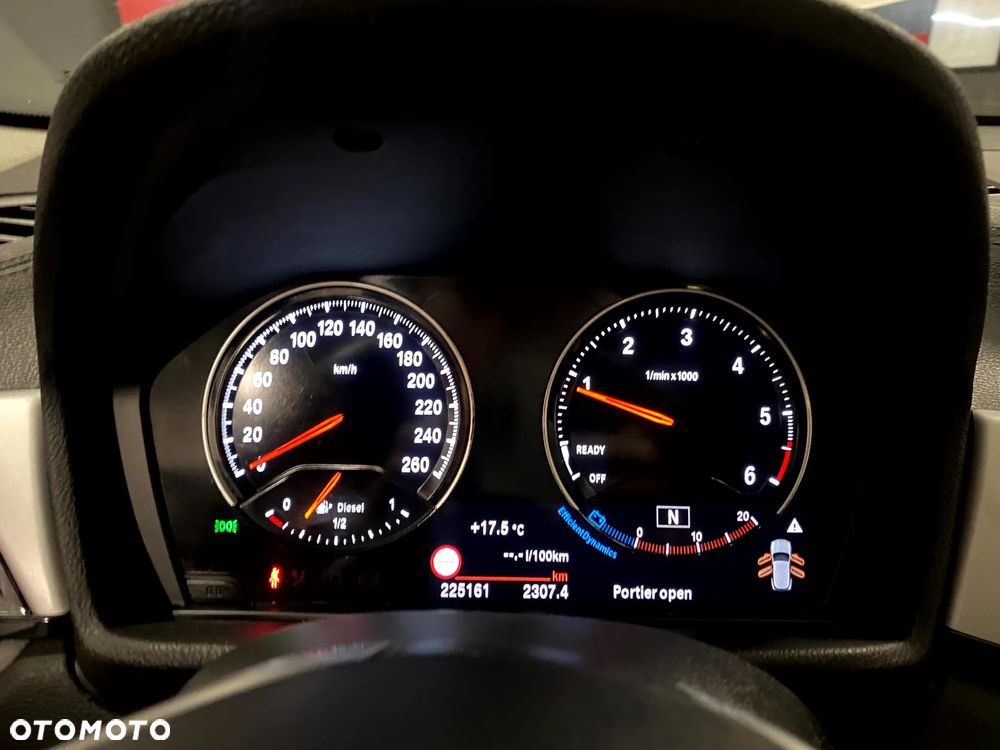 BMW X2 sDrive18d Business Edition - 15