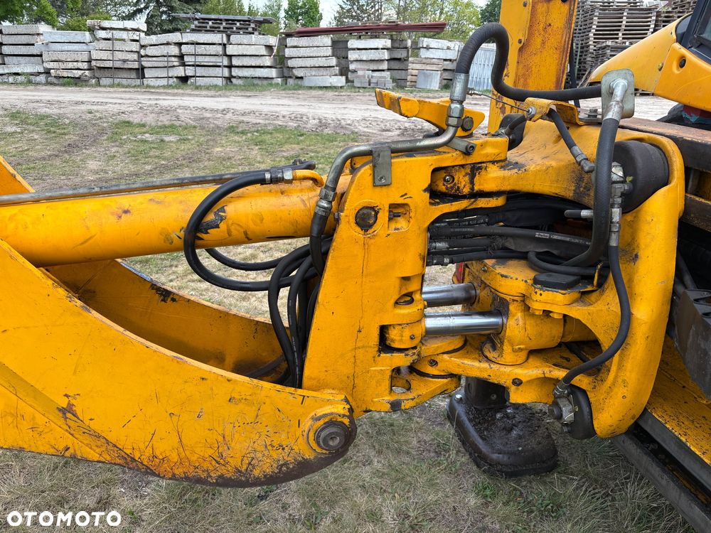 JCB 4CX - 18