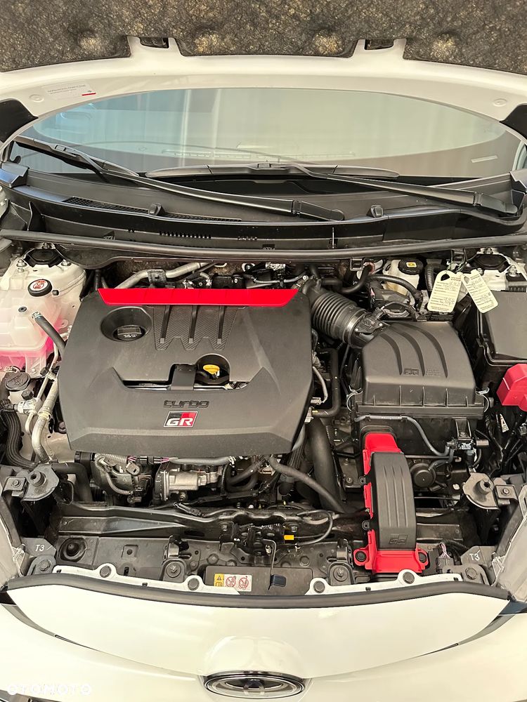 Toyota GR Yaris 1.6 Dynamic - 16