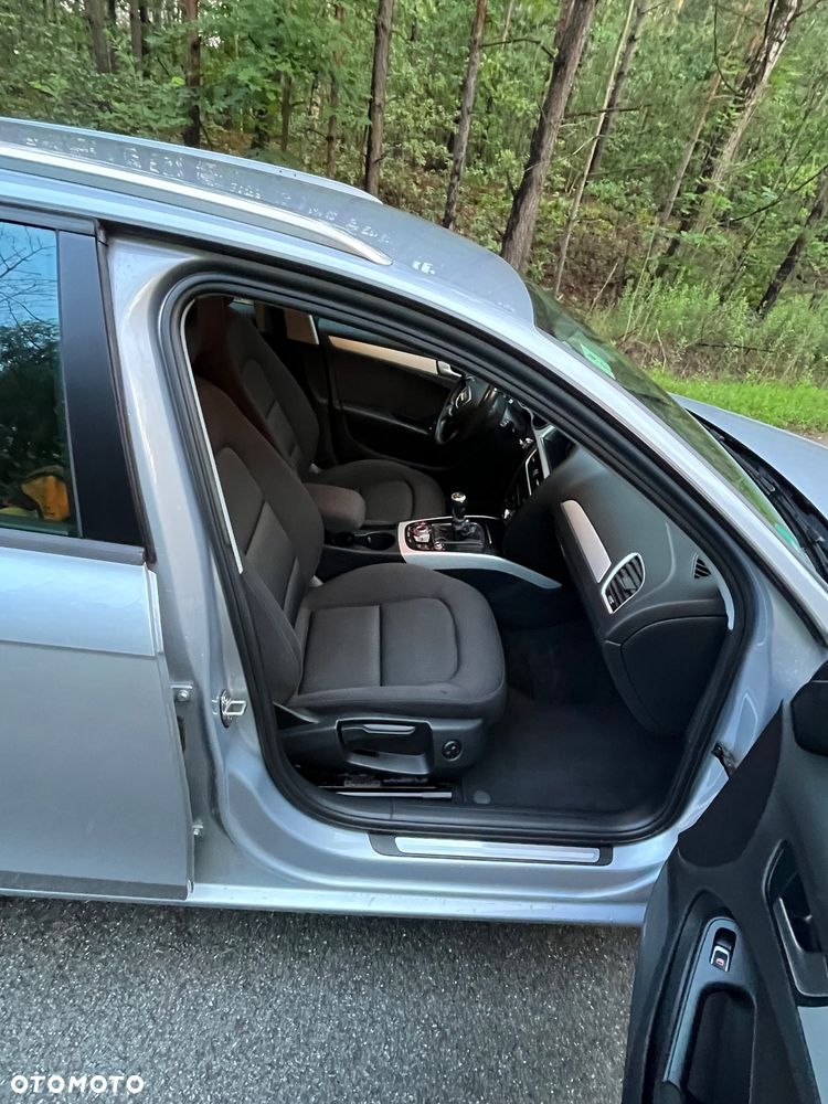 Audi A4 Avant 2.0 TDI DPF clean diesel Attraction - 19