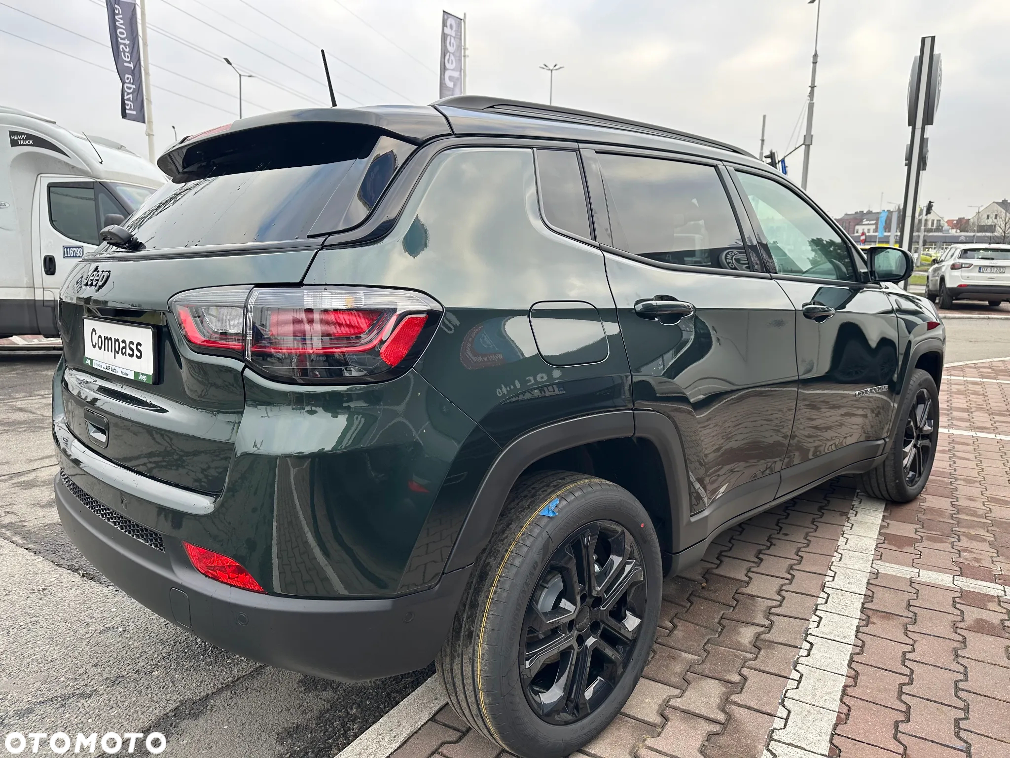 Jeep Compass - 9
