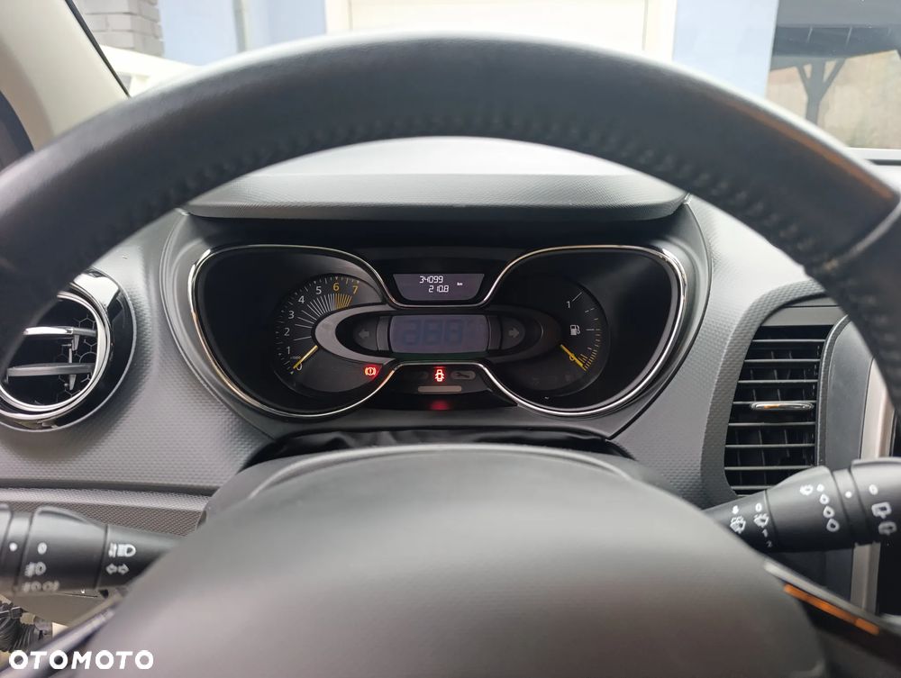 Renault Captur - 15