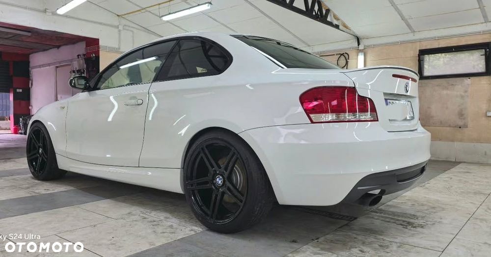 BMW Seria 1 123d - 6