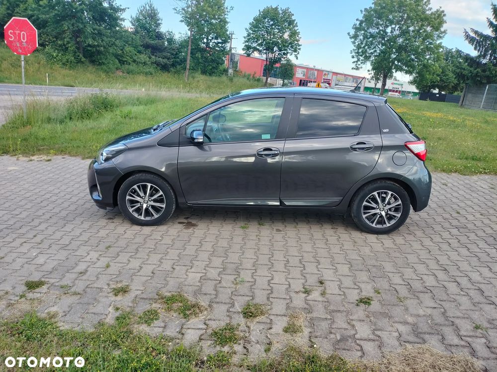 Toyota Yaris 1.5 20th Anniversary - 3