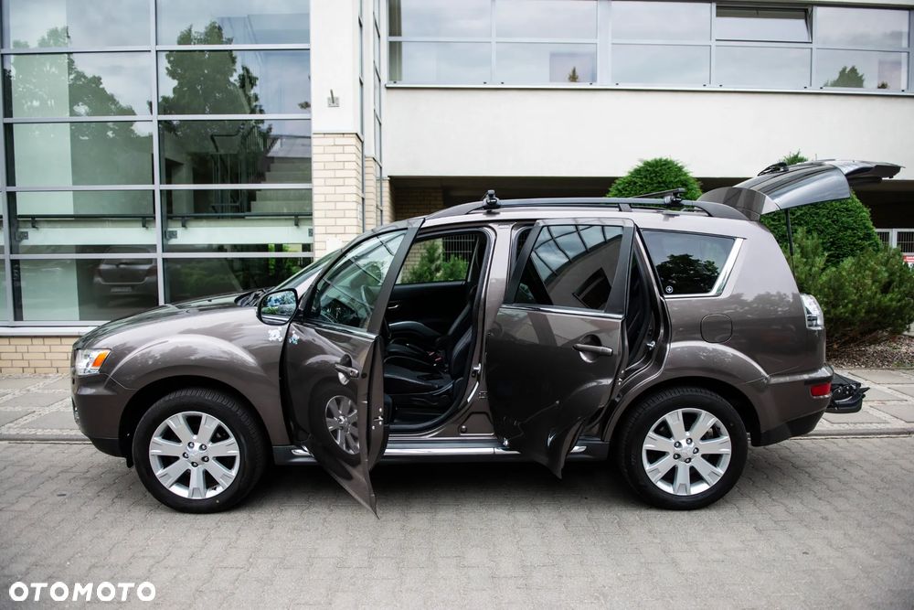 Mitsubishi Outlander 2.0 2WD Edition - 9